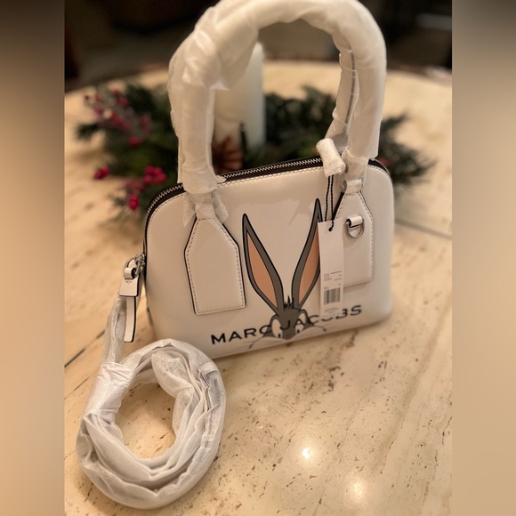 NWT Marc Jacobs x Looney Tunes Crossbody Bag - Picture 8 of 10